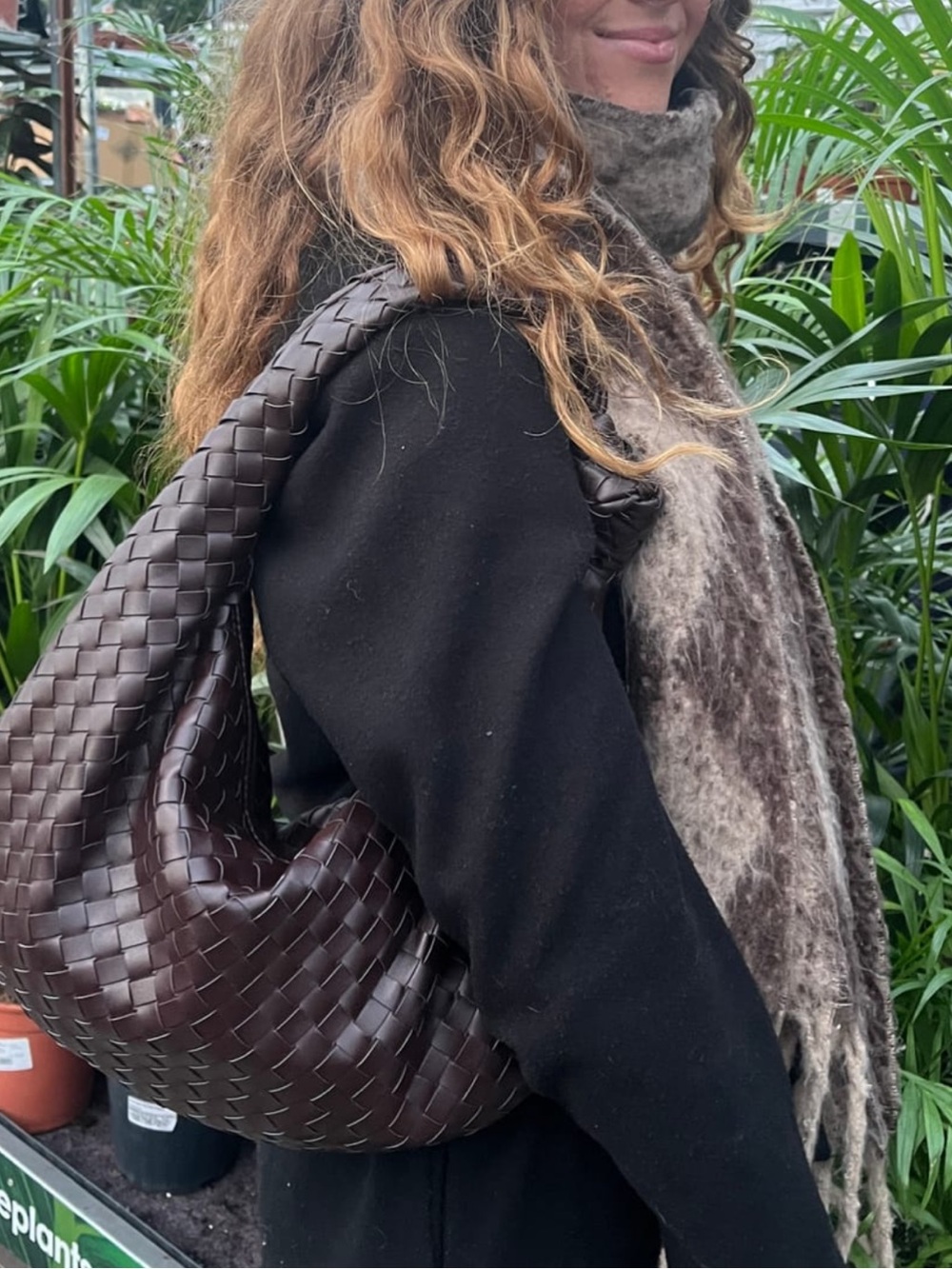 Soera Woven Shoulder Bag